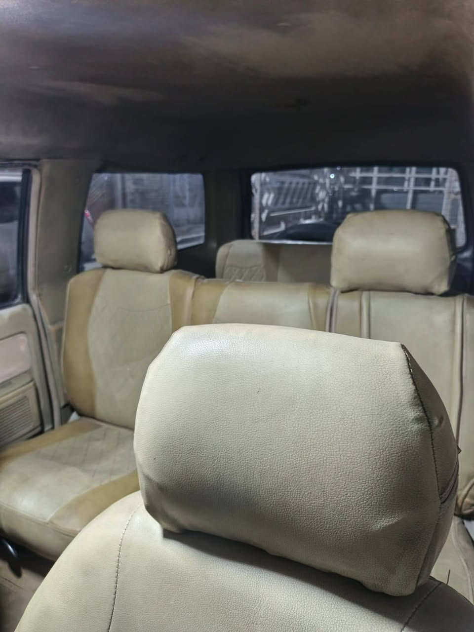 بيع أو مراوس سياره جنبي موديل 2006 كير ومكينه بلاد جديد صدر جديد تخم تاير تبريد شغال السعر38 وبينه مجال العنوان الشعب رقم الهاتف***********
