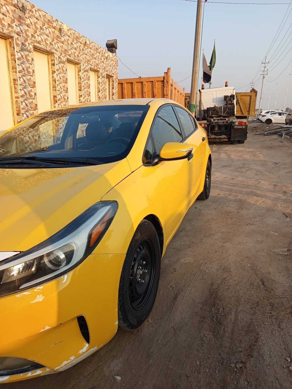 كيا فورتي ٢٠١٧ مكينه ٢٠٠٠ دوش كير AT
رقم بغداد بأسمي تحويل ثاني يوم ضرر جاملغ الكدام بدون عابر 

مصفره هيئه وغرامات السعر 120 وبيه مجال مكان سماوه ***********
