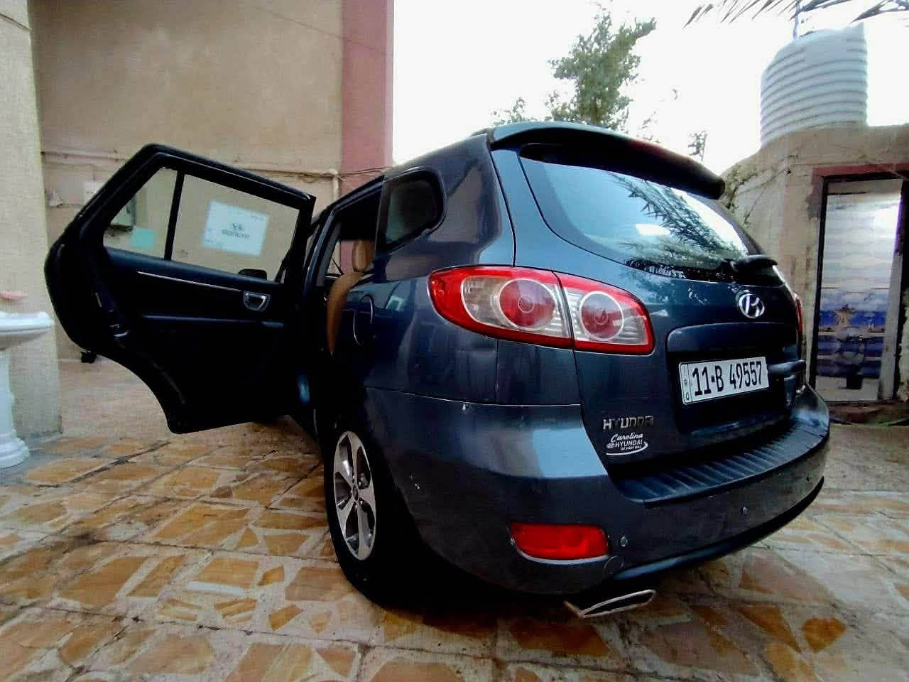 سنتافي ٢٠٠٨ محرك ٦  سبعه راكب رقم بغداد مصبوغه حزام  بيها شويه جراد ابيعلك هالموجود بيها راجز من تخفف تطفه وتبريد نقص غاز تخم تاير وصدر جديد سعرها ب٧٧ بيها مجال بسيط مكاتي دجيل شراي تعال لاتكلي خليها وباجر اجيك 
***********
