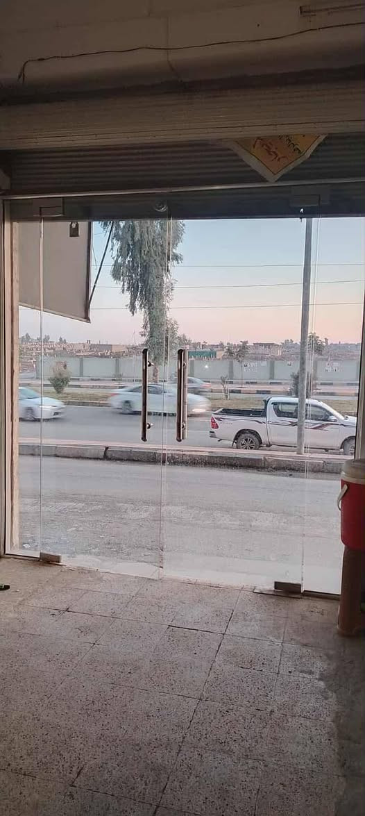 جام خانه للبيع الارتفاع 2.45 م....والعرض 2.40م
السعر الاتصال على هذا الرقم ***********
