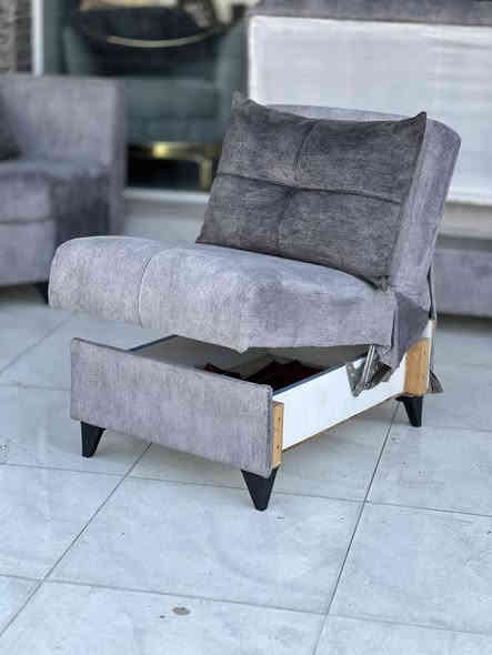 كورنر تركي ماركه delal   كورنر ( تكمه ) فول متانه نسبه نضافه 100/100   نضام السرير ومخزن ع كل قطع الكورنر هيكل  بل كامل حديد  لون رصاصي قماش شامو وتر بروف مقعد  سوفت امريكي طبي فول بوليستر  كوشه سحاب سهل التنظيف قياسات الكورنر   430 سم  370 سم وبي جوكرات2  قياسات الكورنر انت تتحكم بيه حسب ذوقك  عنوانه اربيل زانكو 99  قرب مطعم كص سنگر يوجد توصيل ل بغداد ولباقي المحافظات *********** واتساب فقط   علي
