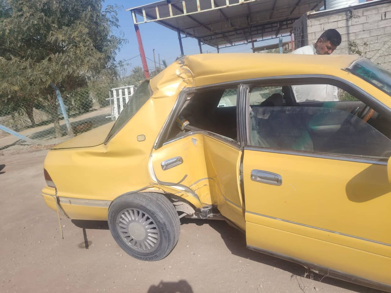 السلام عليكم راس الثور فلات للبيع ع حطتها رقم انبار بيها كصة قماره الك يمي راعي هاي السيارة شوفة عينك سعرها ٣٥ وبيها مجال مكاني نجف قضاء المشخاب 

‭٠ ٧٨١ ٦٧٢ ٨٣٢٠‬
