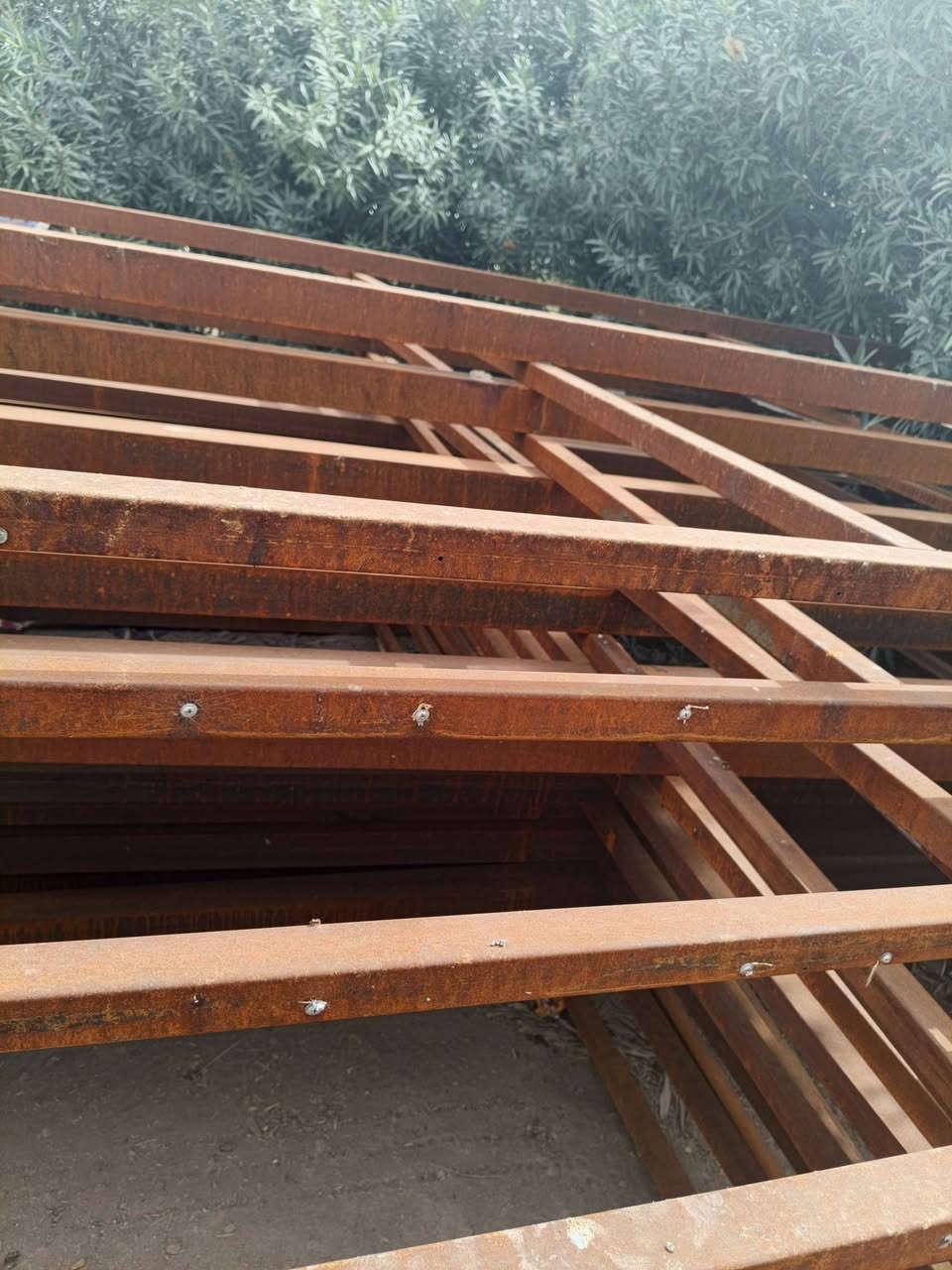 حديد شخاط للبيع
مع ٣٦ حديد ثقيل ٤ آنج
التواصل على الخاص


**إذا كنت صاحب هذا الإعلان وتريد حذفه لأي سبب، رجاءا أرسل رسالة إلى الدعم الفني**