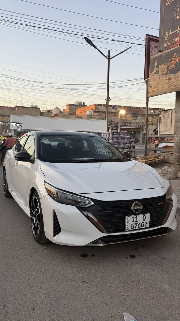 السلام عليكم
للبيع نيسان سنترا موديل 24  SR فول اعلى مواصفات محرك 2000 
حادث السياره بنيد فقط والجاملغ مصلح نفسه سونار موجود ورقم شاصي هم موجود اذا حاب تتأكد 
السياره ماشيه 18 الف مايل وقابله للزياده
عنواني بغداد الحسينية 
بأسمي تحويل ثاني يوم رقم موبايل ***********
السعر المطلوب155 وبيه مجال
