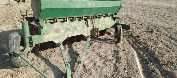 السلام عليكم
للبيع دسك 10  شاصي مربع صاج جديد تركي صندوگ جديد عيون جدد  جاهز السعر مليونين ونص وبي مجال *********** المكان جنوب الموصل
