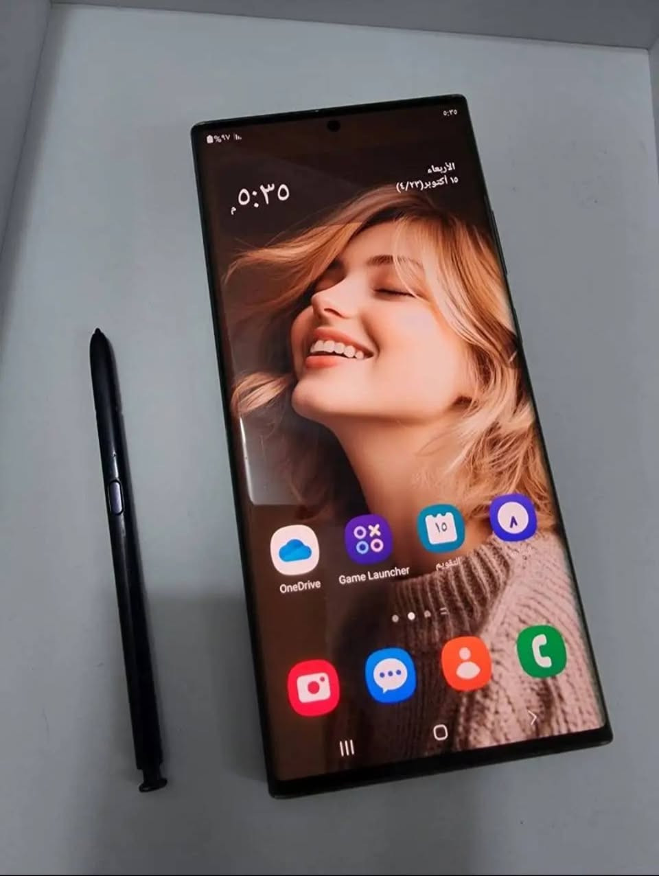 سلام عليكم للبيع نوت 20 الترا وياه شاحنه اصلية شحن سريع جدا دبل خط شرق اوسط ذاكرة 256 البوبجي ٩٠ فريم شاشة سوبر امولد منحنية الجهاز كفالة عامة من اي عطل سعره ٤٥٠ وبي مجال بصيط  مكاني كربلاء للاتصال ***********
