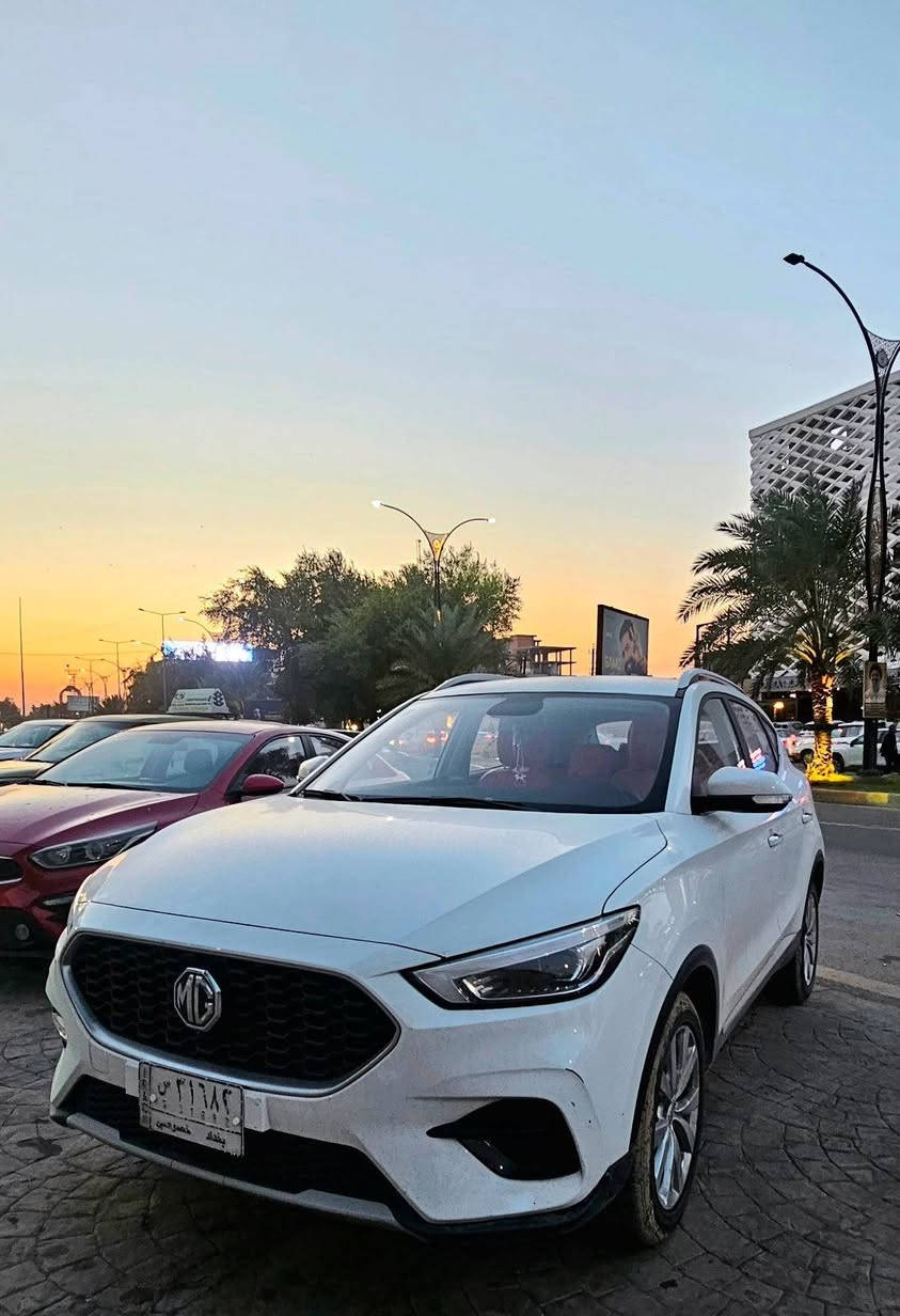 للبيع MG ZS موديل 2023 بحالة جيدة
السيارة ماخذتها من الوكالة وبعدها داخل الضمان 
الهيكل: SUV — 5 مقاعد

المحرك: (1500) سي سي

القير: أوتوماتيك — الوقود: بنزين

 ماشية 23500 كيلومتر 

الألوان: أبيض خارجي / أسود داخلي

المواصفات: خليجية

الدهان: الدهان الأصلي

سبب البيع / السفر

السعر / ٢٠ وبيه مجال بسيط
للتواصل / ***********
