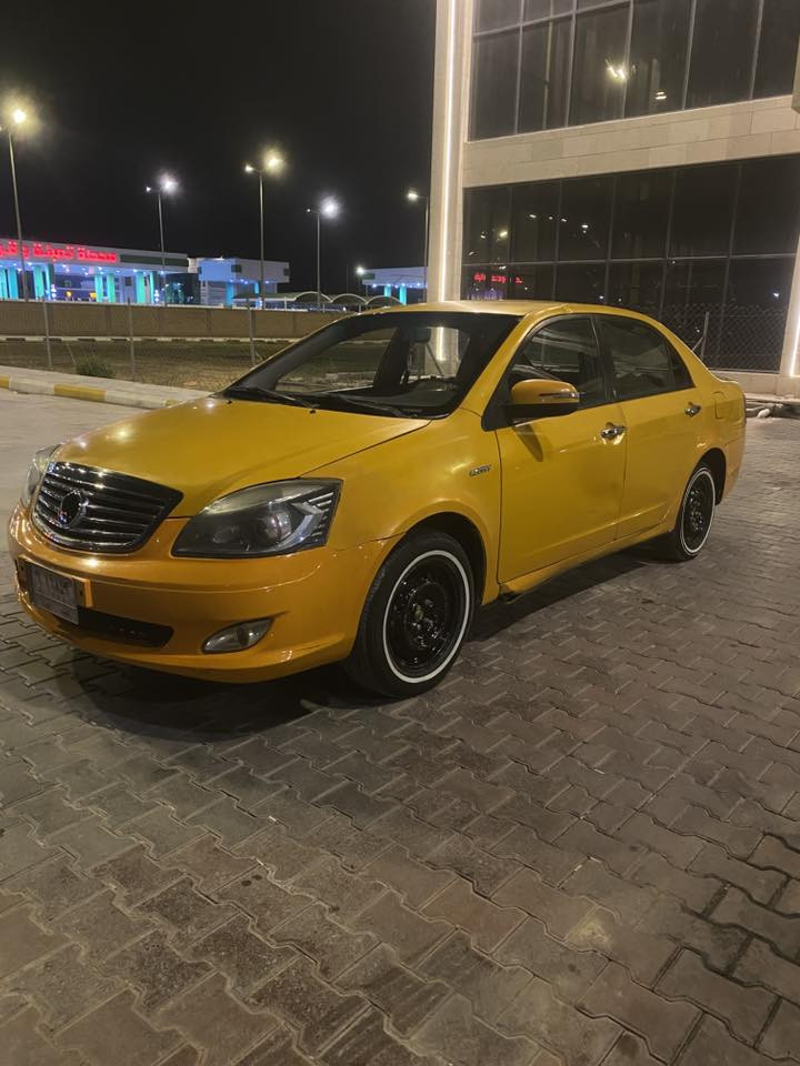 سلام عليكم جيلي موبل موديل 13 سيارة مكفولة من فقط بيه تلكيط خياسات جيب سمكري وتعال افحص مكينة مكفولة لاتنقيص ولا تبخير عينة وصينية جدد عنابير الفوك ولجوة جدد مشط وصدر مال كورلة دواخله جدد رقم نجف مكاني واسط الرقم ‭٠٧٧٤ ٣٥٢ ٧٤١٣‬
