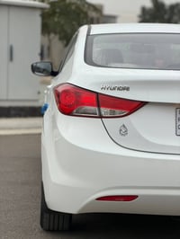 مخزن استلام الشركه العامه خليجي السياره بعدهه بفابلون الشركه زيرو ماشي...