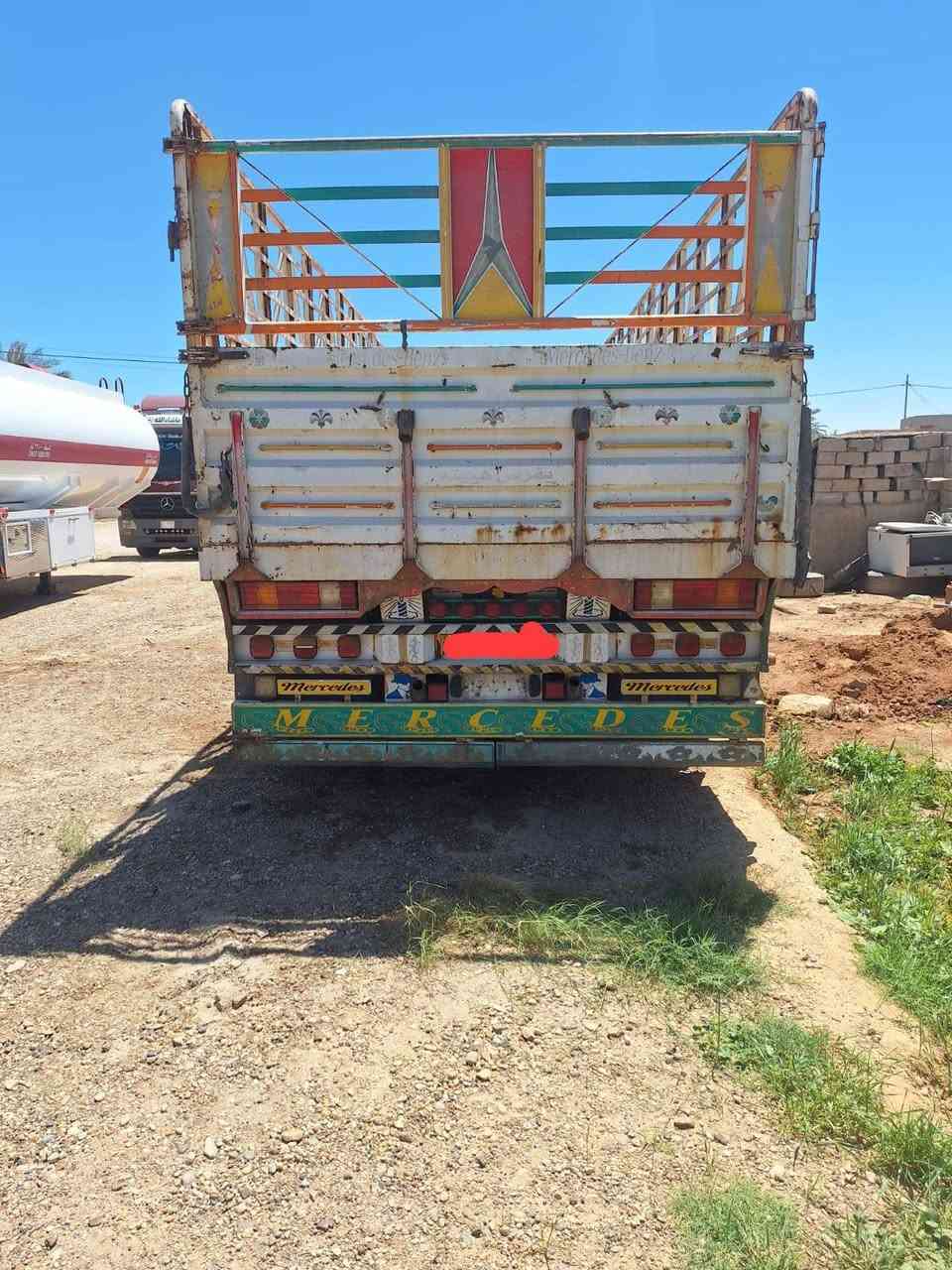عربانه حداديه 13.60 اجناب 187 خمس محاور مكفوله كفاله عامه مثل ما واضح بصوره العنوان الانبار الرمادي ابو طيبان السعر 140 والشراي اله شوفه غير متواجد على الفيس للتواصل صاحب العربانه ***********
