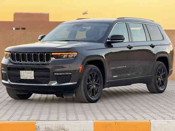 السلام عليكم 
جيب كراند شيروكي لمتدد 2023

4X4

7 راكب لارج 

ماشية 43 الف ميل 

كشنات كهرباء خزن ميموري

تدفئه ،تبريد كشنات  

لد امامي خلفي لايت  

حساس اماي خلفي 

رادار امامي جانبي

صندوق كهرباء 

شاشه كار بلي فول تحكم 

السياره فول مواصفات عده الفتحه 

*السياره حادثه قطعتين حلو سطحي تصليح درجه اولى 

 وصور الحادث بالمنشور

السياره جديده ع ايدي مستورده 

رقم بغداد بسمي 

السعر 275$

 واسط/ ***********

خابرني وتدلل
