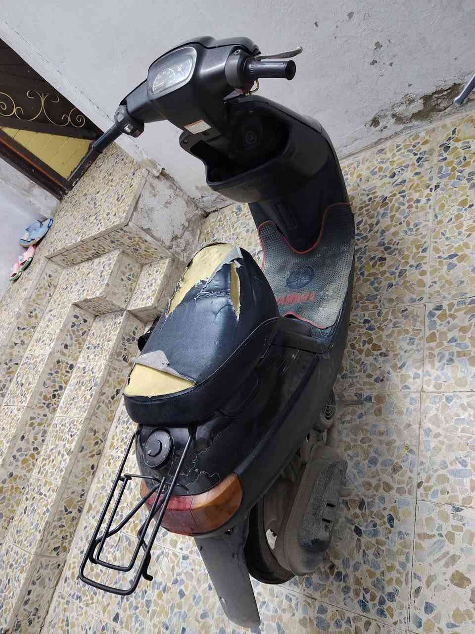 السلام عليكم لبيع مستعجل***********
