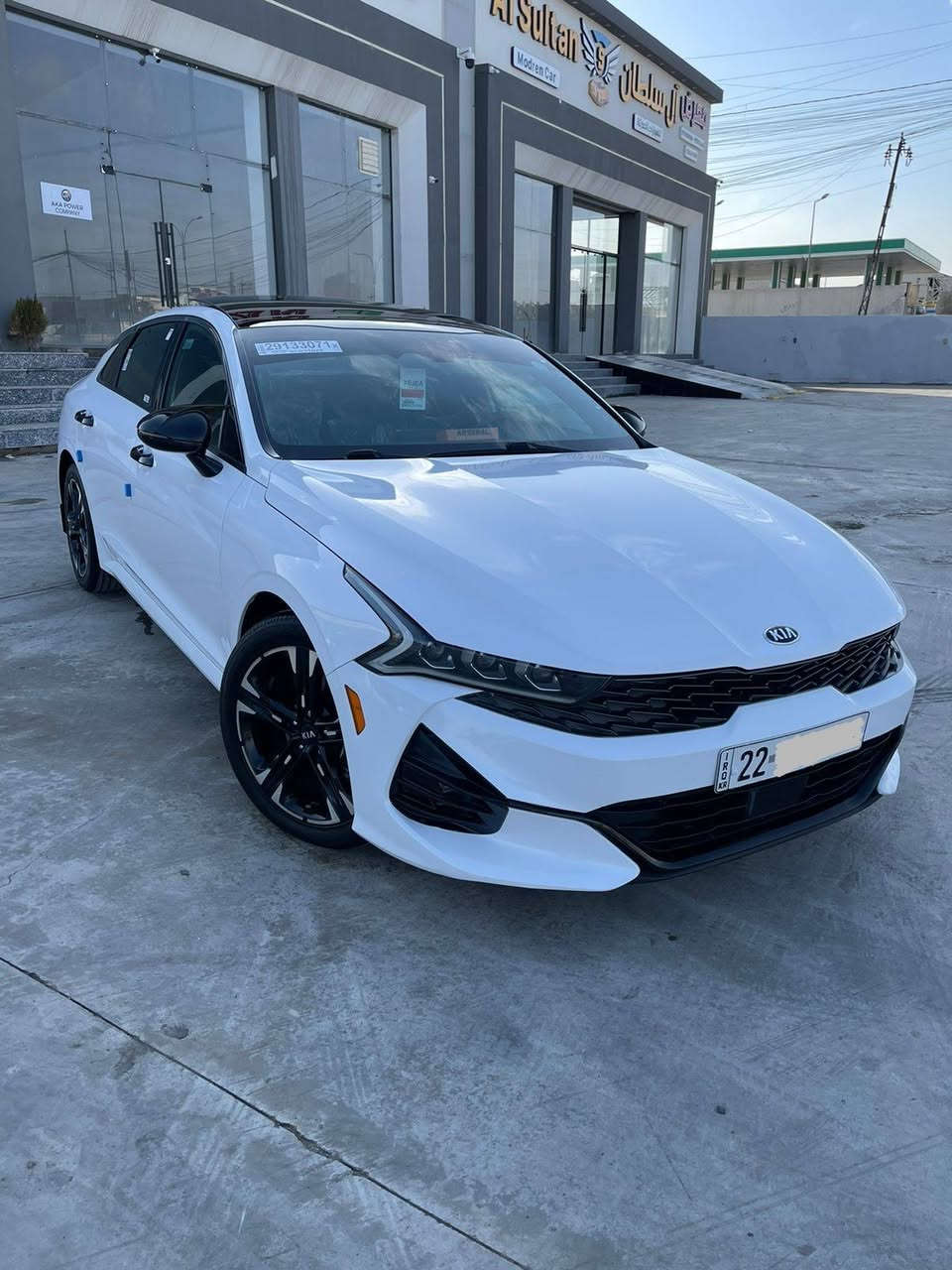 السلام عليكم
كي فايف جيتي لاين ٢٠٢١
رقم اربيل الدولي الجديد هزه وسنويه جدد 
ماشيه ٥٥ الف ميل 
فول مواصفات 
حجم المكينه ١٦ تيربو 
داخل أسود
ويل كب حجم ١٨ 
اشاير بل مري
بانوراما 
اربعه انضمه قياده 
شحن وايرليس
تحديد مسار 
وتثبيت سرعه 
حساس خلفي 
رادار جانبي وخلفي وأمامي 
وكشن كهرباء وبعد بيها هواي مواصفات
بدون ضرر كلين السياره 
مكان السياره (( موصل ) ) 
لمعرفه السعر الاتصال على الرقم 
***********
