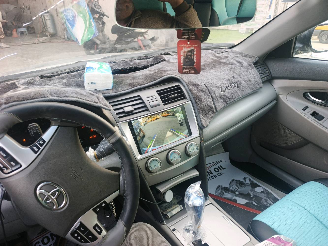 السلام عليكم سيارة كامري بسمي تحويل  الرستميه٢٠٠٩رقم ذي قار انكليزي هزه جديده تخم ويل كب مال ٢٠٢٢تخم تايروباتري جديدغرفه جديده مدوشمه كشنات وارضيه وكاعيه مكينه وكير وتبريد جديد مال حاويه بيها صبغ قطع ابيعلك عام مكاني بغداد حي الامين الثانية ***********