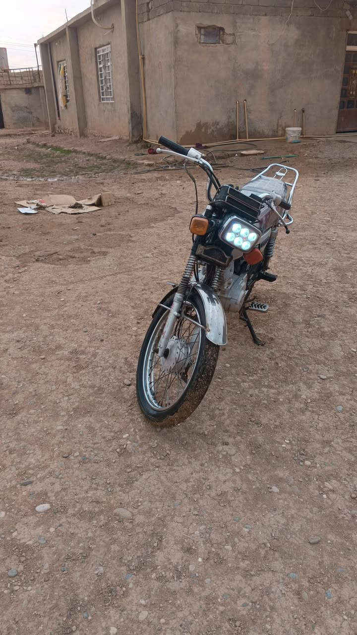 السلام عليكم ماطور للبيع وايرمنيه شقاله السعر 280وبي مجال للستفسار علا ارقم *********** مراوس يرهم
