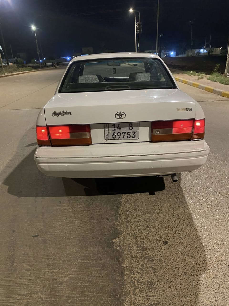 سلام عليكم  راس الثور تكم للبيع  موديل٢٠٠٠سياره كفاله كص ونقل جثه رقم نكليزي مشروع وطني رقم بصره سياره تخم تاير  حداديه جديده توني مبدل محرك وكير كفاله  سياره جاهزه احلا من الصور ترايك وين ما يعجبك مكانه السياره ميسان سعرهه٦٠ورقه وبيهه مجال  رقم الهاتف ***********

