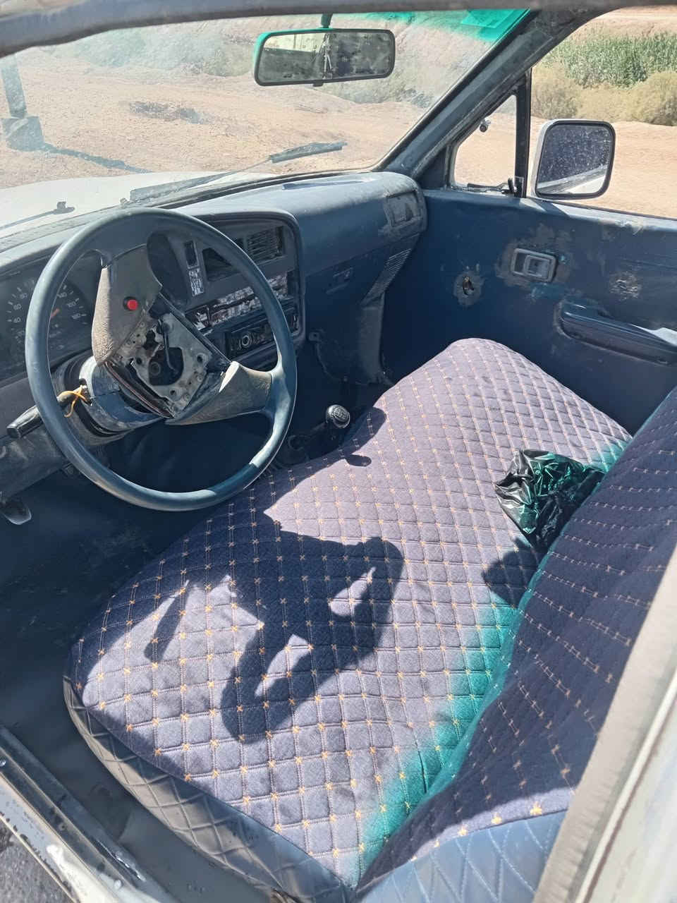 سلام عليكم ورحمة الله وبركاته للبيع موديل ٨٩ صلاح الدين 
راعيها موجود وكاله عامه باركود  جاهزه  مصبوقه عام محرك كير شاصي دوشمه كهرباء كل نظيف تايرات نص عمر سنويه منتهيه  السعر ١٨ ورقه بيها مجال مراوس ترهم مكان السياره ميسان كميت تليفون *********** *********** تفاصيل داخل الصوره
