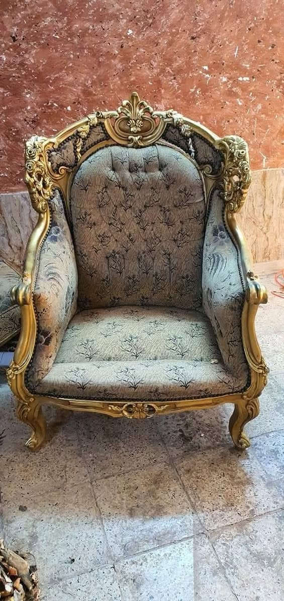 عندك تخم تعبان ومتضرر عدنا تكدر اتجدد تخمك
:🪚
دوشمه كافه الاطقم العراقيه والتركيه والاجنبيه 
:🔨
واللوان ونوعيه القماش على رغبة عملائنا 

👈🏻لدينا خدمه نقل كافه مناطق بغداد 👉🏻للاستفسار خاص او واتساب ***********
