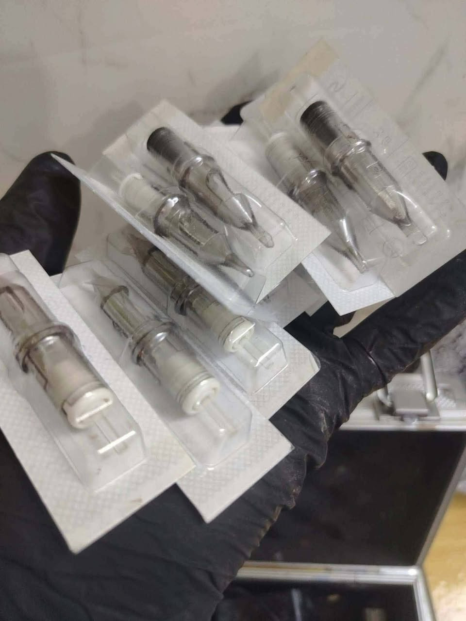 السلام عليكم✋للبيع 💯 💯 💯 🌠 🌠
🌠 🌠 🌠 
حقيبه تاتو هوك كهربائي
حبر تاتو اشقر غامق

حبر تاتو اشقر فاتح

حبر مصحح تاتو 

حبر خافي تاتو

حبر مسح تاتو

ماده كرين سوب تعقيم تاتو

قلم فايبروز شعره

قوالب جيلاتين شعره شعره عدد4 قطع

حبر توريد وردي طبيعي كوري

حبر برتقالي كوري تصحيح لون تاتو. اسود

عصاره عجين فايبروز

حقيبه المنيوم

مجموعة حقيبه تاتو. كامله. 125 وبي مجال قليل حد  110


**إذا كنت صاحب هذا الإعلان وتريد حذفه لأي سبب، رجاءا أرسل رسالة إلى الدعم الفني**