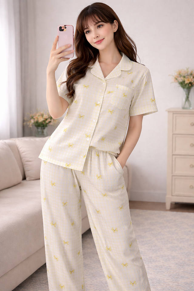 بنات تراكات ب ٧ والبرمودات والبدالت ب٦ توصيل شطره والغراف مجاني الي تاخذ ثنين واكثر قماشهن زبده جنن والله ويلبسن فري سايز ناصرية, ذي قار


**إذا كنت صاحب هذا الإعلان وتريد حذفه لأي سبب، رجاءا أرسل رسالة إلى الدعم الفني**