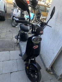 دراجه شحن جديده جديده اي نقص ما بيها 4بطاريات بطارياتها فوك النص عمر ص...