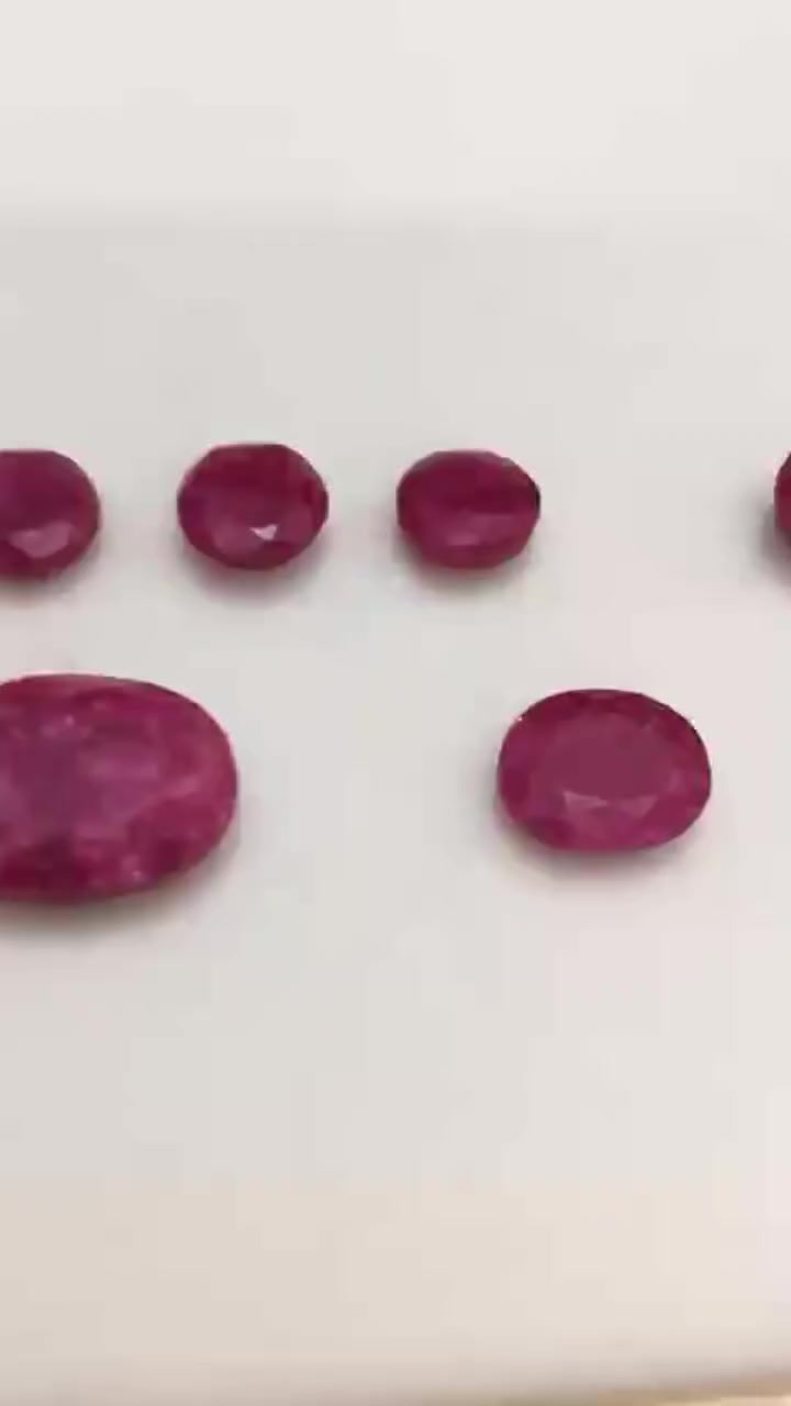 A harmonious collection of natural African sapphires Mohcin Bakali


**إذا كنت صاحب هذا الإعلان وتريد حذفه لأي سبب، رجاءا أرسل رسالة إلى الدعم الفني**