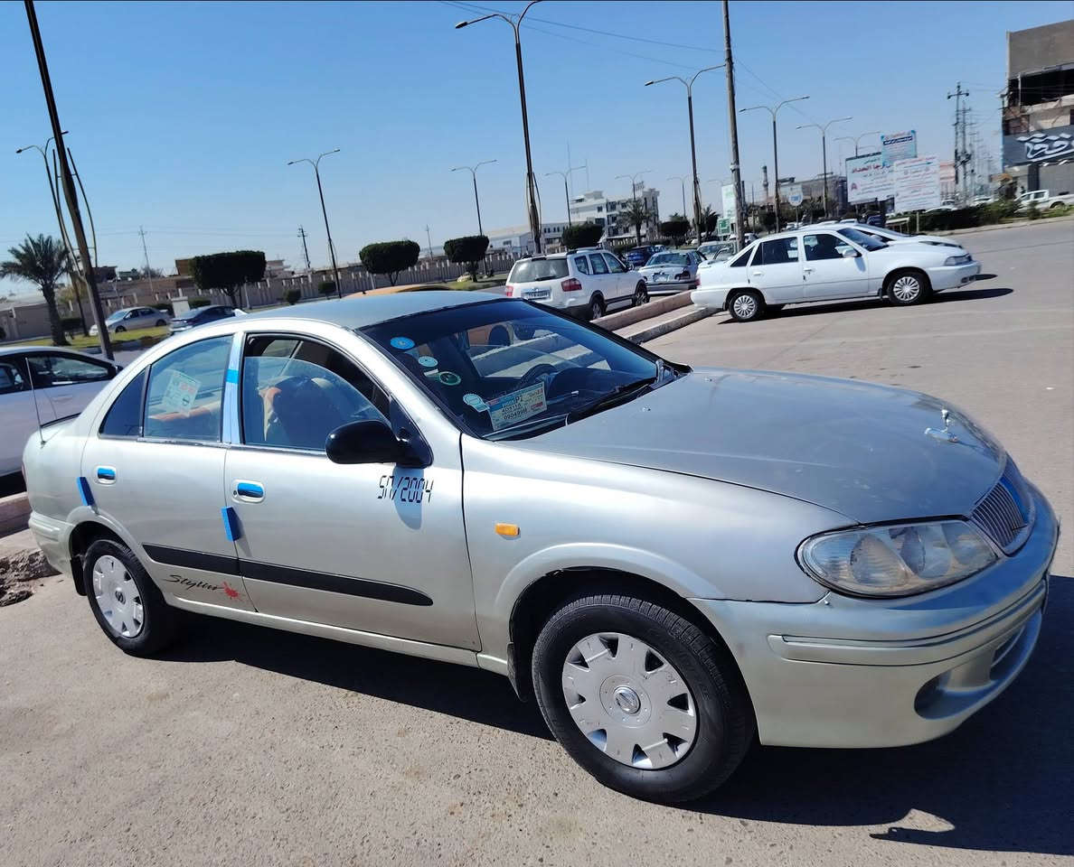 سني ياباني موديل ٢٠٠٠ رقم بغداد انكليزي
 كير أوتو مكينه وكير وتخم تاير مكفولات
صبغ عام  تبريد منضومه كامله بس ماعرف شبي
 وباقي التفاصيل اتصل السعر ٥٢دبيها مجال
مكان اسياره ابو غريب خان ضاري ***********
