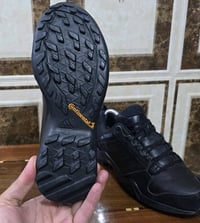 أديداس تيركس.     باله اصلي اورجينال   قياس  40 ونص. 👈    ايلبس  قياس ...