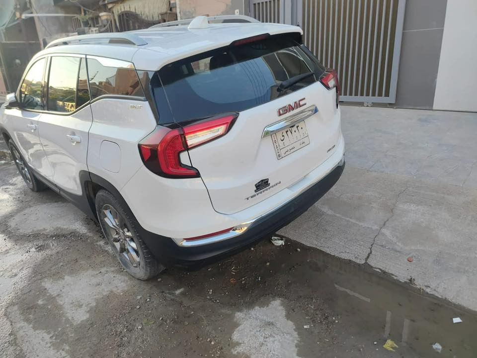 #GMC_تيران 2022 مواصفات Slt
🔥🔺🔺🔥
ماشية 45 ميل
مابيها تبديل ولا قطعة 
فقط صبغ بخشم البنيد 
نظام فور ويل 
كشنات ميموري 
بصمة
تشغيل عن بعد
تحكم ستيرن
شاشة
تبريد قطعتين 
تدفئة مقاعد
محرك 1500 تيربو
كشنات جلد
كامرة خلفية
جنطة كهرباء 
انماط قيادة
وباقي الموصفات المعروفة عن slt
رقم بغداد
مكانها🔺بغداد📍
الاتصال 🔺☎️
*********** 
موجود واتساب

ادخل للبيج بي سيارات معروضه 

🟥سعر ✍️👈🔥في التعليق يتم الرد فورا🔥🫡

🟥سعر $ ✍️👈🔥 لە کۆمێنت بنوسە یەکسەر وەڵام 
دەدەیتەوە🫡
———————————
بيع السيارات :: CARS#
👆👆👆👆
لعرض. سيارتك على الصفحه مراسلتنا واتساب

#للبيع - #سيارات - #معارض  - #معرض - #سياره
