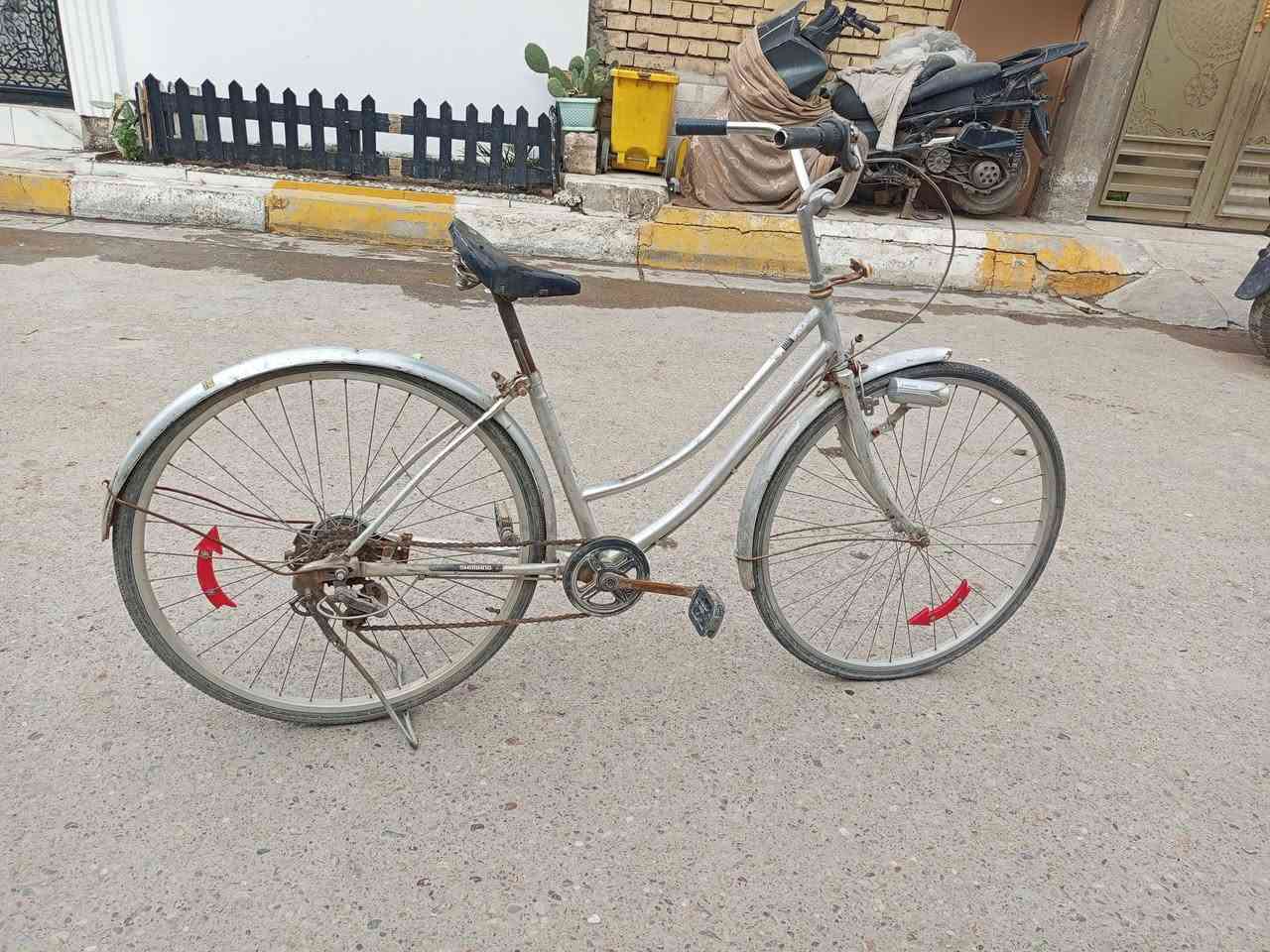 شلع لبيع بدون عمله كوم حديد
حمل وروح 150الف قفل 

***********
العنوان بغداد الامين سكينه زراعي
