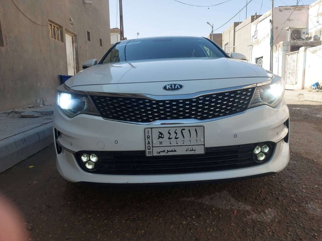 السلام عليكم للبيع اوبتيما خليجي موديل ٢٠١٧ فول مواصفات قماره حديد محرك دوش ٢٤٠٠ مكفوله كفاله عامه السعر ١٧٤ وبيه مجال رقم الهاتف *********** مكان السياره ديوانية
