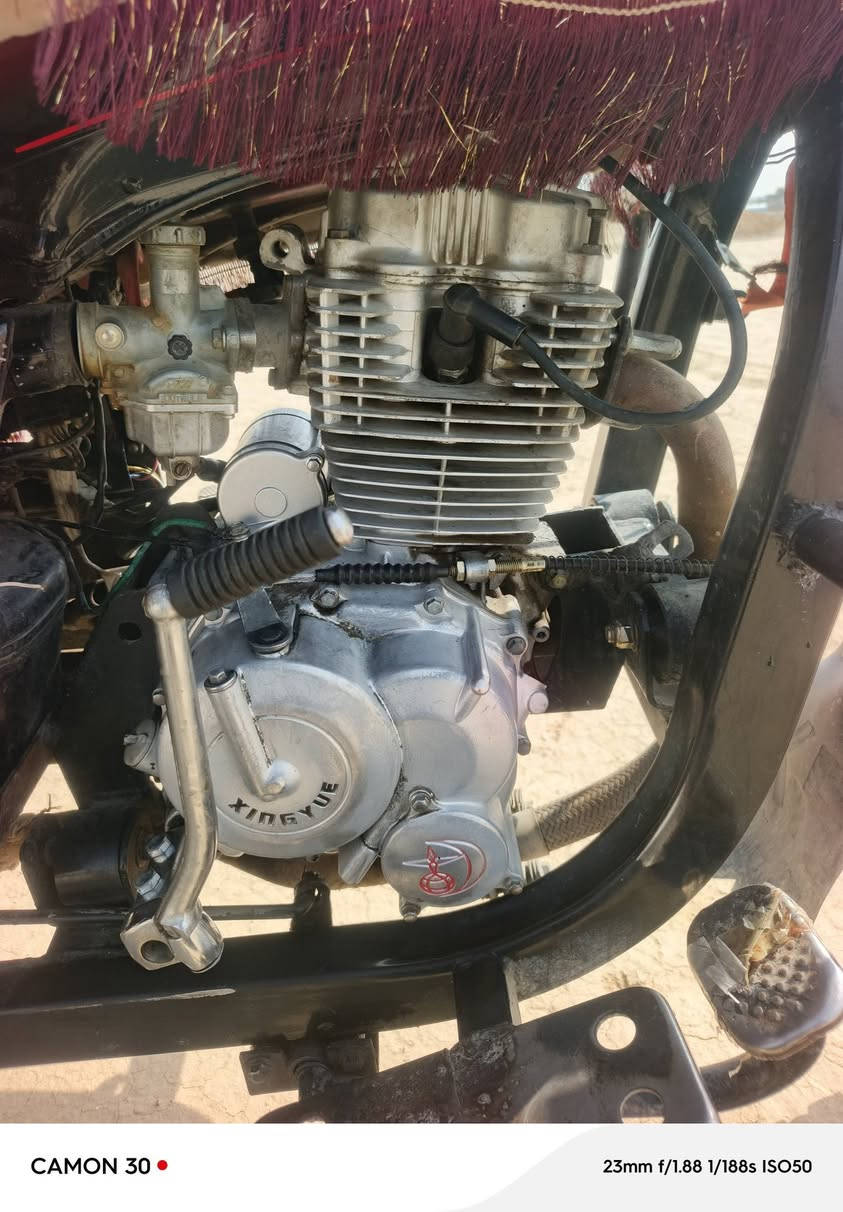 سلام وعليكم  ستوته  البيع موديل202 سعر مليون300. ***********
