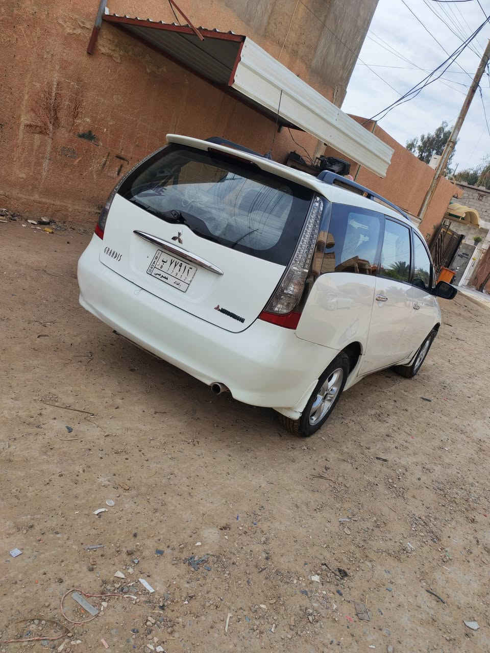 سلام عليكم مسبوشي 7راكب موديل 8 رقم بغداد كير ومحرك كامري ابو جف سياره بيه قطع صبغ بدون ضربه مكفوله من الضربه  ابيعك صبغ احزام السياره تخم تاير وصدر كير محر كهربايات كله فول سياره مال خطوط انسه صرف البانزين محرك 4 سلندر سياره بلاد يسره مو محور السعر 72العنوان الانبار قضاء هيت رقم تلفون ***********
