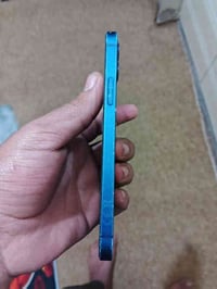 أيفون 12 عادي للبيع بطارية 77 ذاكرة128 العنوان بغداد الدورة الميكانيك ...