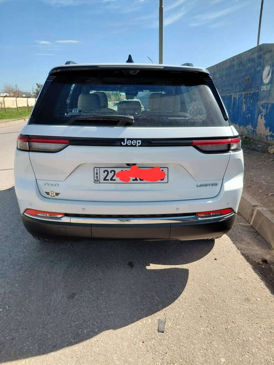 #للبيع 
#jeep كراند شيروكي #2024
خليجي فول موصفات 
سيارة كفالة عاااامة 
رقم اربيل بأسمي 
٥ راكب 
ماشية ١٥ 
للاستفسار 
***********
