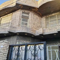 بيت 200 متر طابقين تسليح حي الصحفيين قرب الفلكة الفرع الثالث بالبداية ...