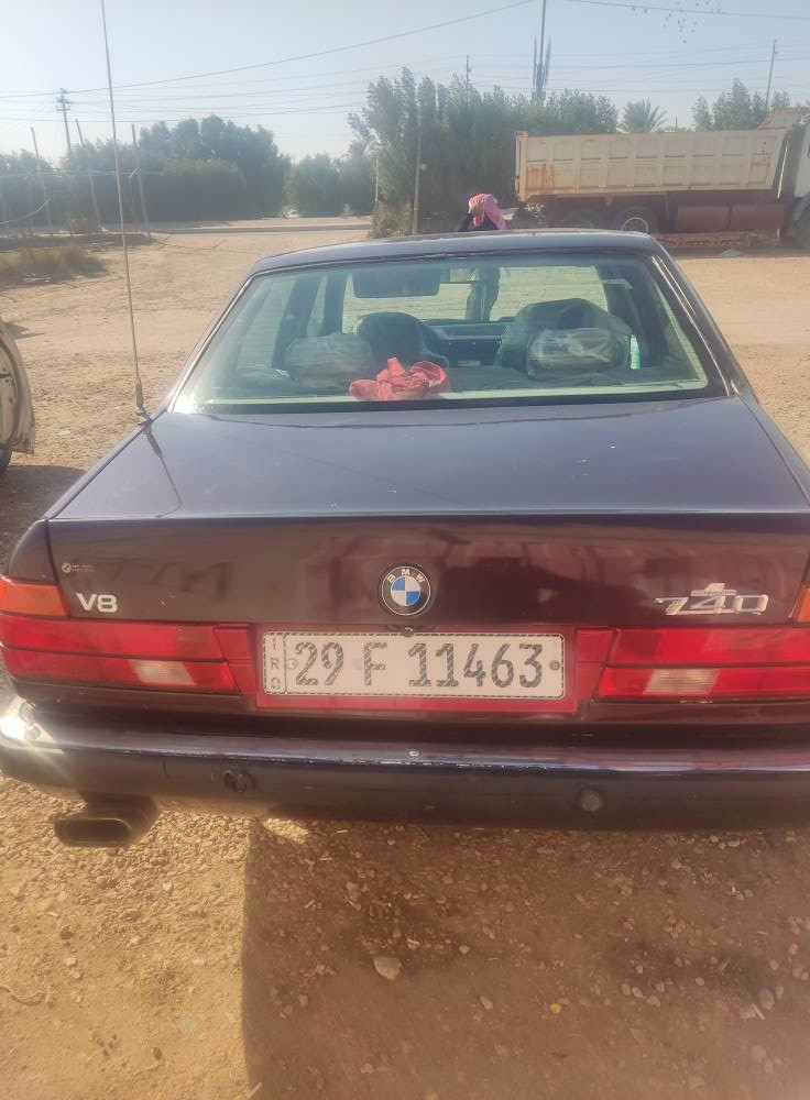 السلام عليكم سياره بي ام 730 للبيع رقم واسط انگليزي سنويه لل 2030 اداورلك بنفس اليوم السياره حلوه ترايها حلو محركها بي لاستيك ولف بدايه مو تبخير مستمر يعني مابي شي گيرها جديد تخم تاير ناظه 80 بالميه ويل كب عنكبوت غرفه جديده كهربائياتها كلها شغاله ترايك للبصره سبير ويل كب السياره مابيها ضربه سعرها ب55 وبيها مجال لشراي وترهم مراوس وهذا رقمي بي واتساب ***********/*********** السماوا, المثنى
