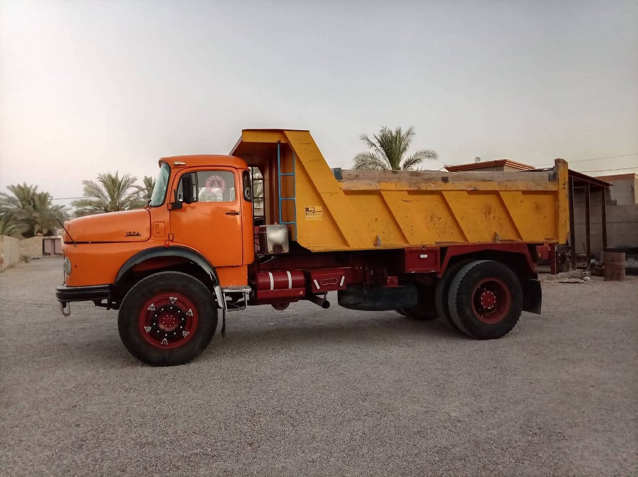 تك للبيع موديل 82
***********
