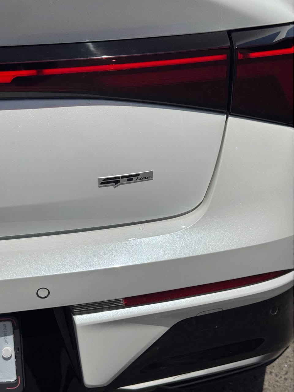 السلام عليكم K5 Gt line 2025
فول مواصفات 
مواصفات: بنوراما
بصمة
دخول ذكي
ترحيب ابواب
محرك 2.5 تنفس طبيعي 
لايتLED
بك لايتLED
شاشة حجم كبير
كاربلاي
كرسي كهرباء
عداد ديجيتال
شاشة حجم كبير
تشغيل عن بعد
داخل احمر

ويل 19
اشارة بالمرايا
حساس امامي خلفي وجانبي 
رادارات جانبي
رادار امامي خلفي
قيادة آلية
تحديد مسار
مود درايف
توقف ذاتي
السياره حادثها فقط بنيد مبدل 
مابيها قطره صبغ والسونار موجود ويه الصور 
رقم بابل معوقين وكاله عامه  مو خاصه 
ماشيه 50 كيلو متر 
العنوان النجف قريه الغدير 
السعر 185 وبيها مجال 
*********** النجف, العراق

