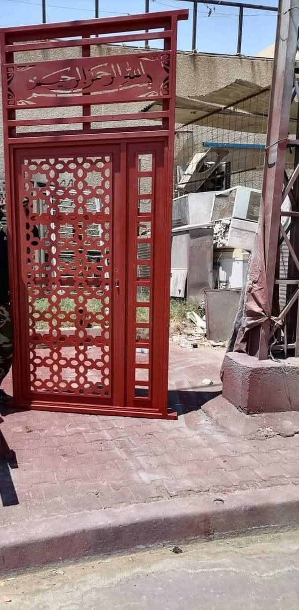 حداده عامه بغداد الشعله تفاصيل خاص وبلخدمه
@إشارة ***********
***********  المليم ونص سعر المتر 65 الف
                           المليم و8 سعره المتر 75الف
                            نوعيه الحديد تركي
