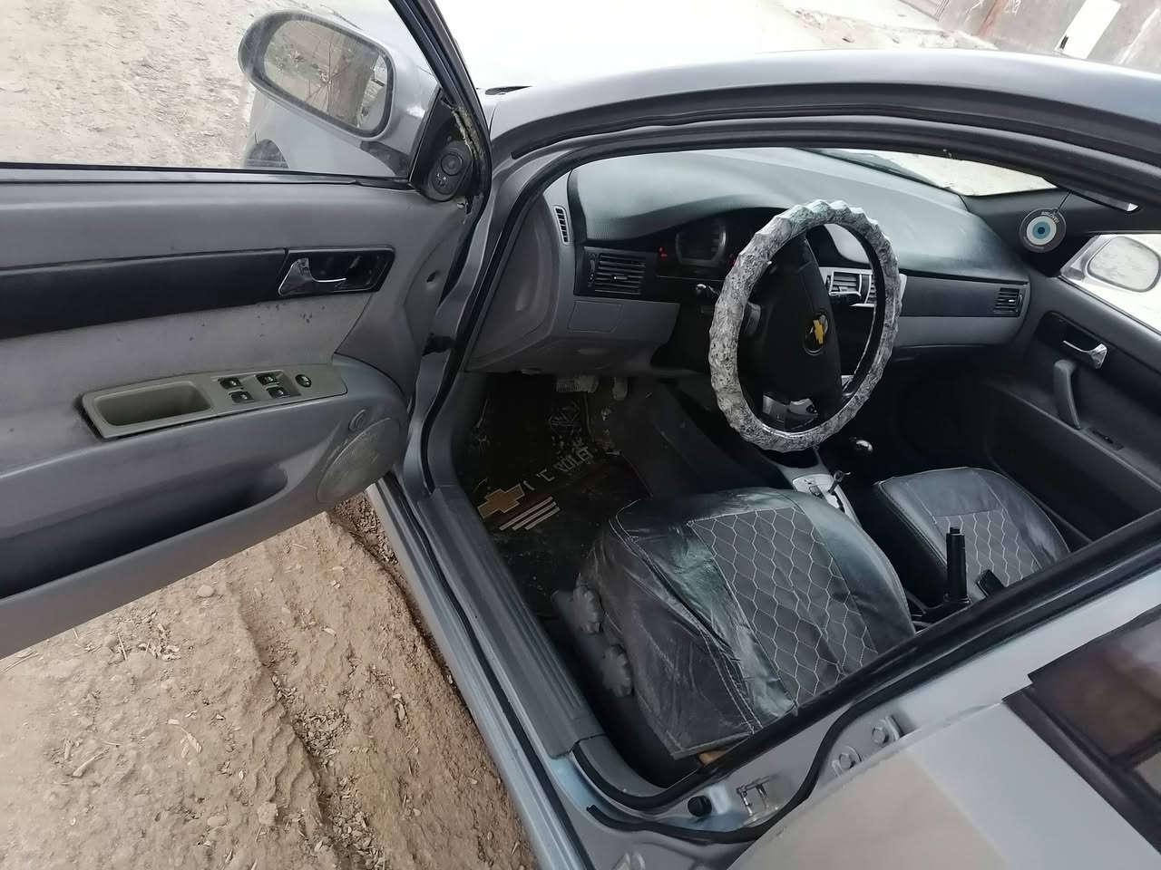 السلام عليكم لبيع اوبتره خليجي اوتماتيك ٢٠٠٩ بيهه ٣ قطع صبغ اثر جراد دواخل سياره كلهه ع وضع شركه  بدون دواخد   تخم تاير جديد صدر أمامي خلفي جديد باتري جديد شاشه كامره مشط ستيرن جديد سياره جاهزه من كل نواحي مابيهه اي نقص مكان سياره بغداد لكرخ سعر (٦٥)وبيهه مجال //***********
