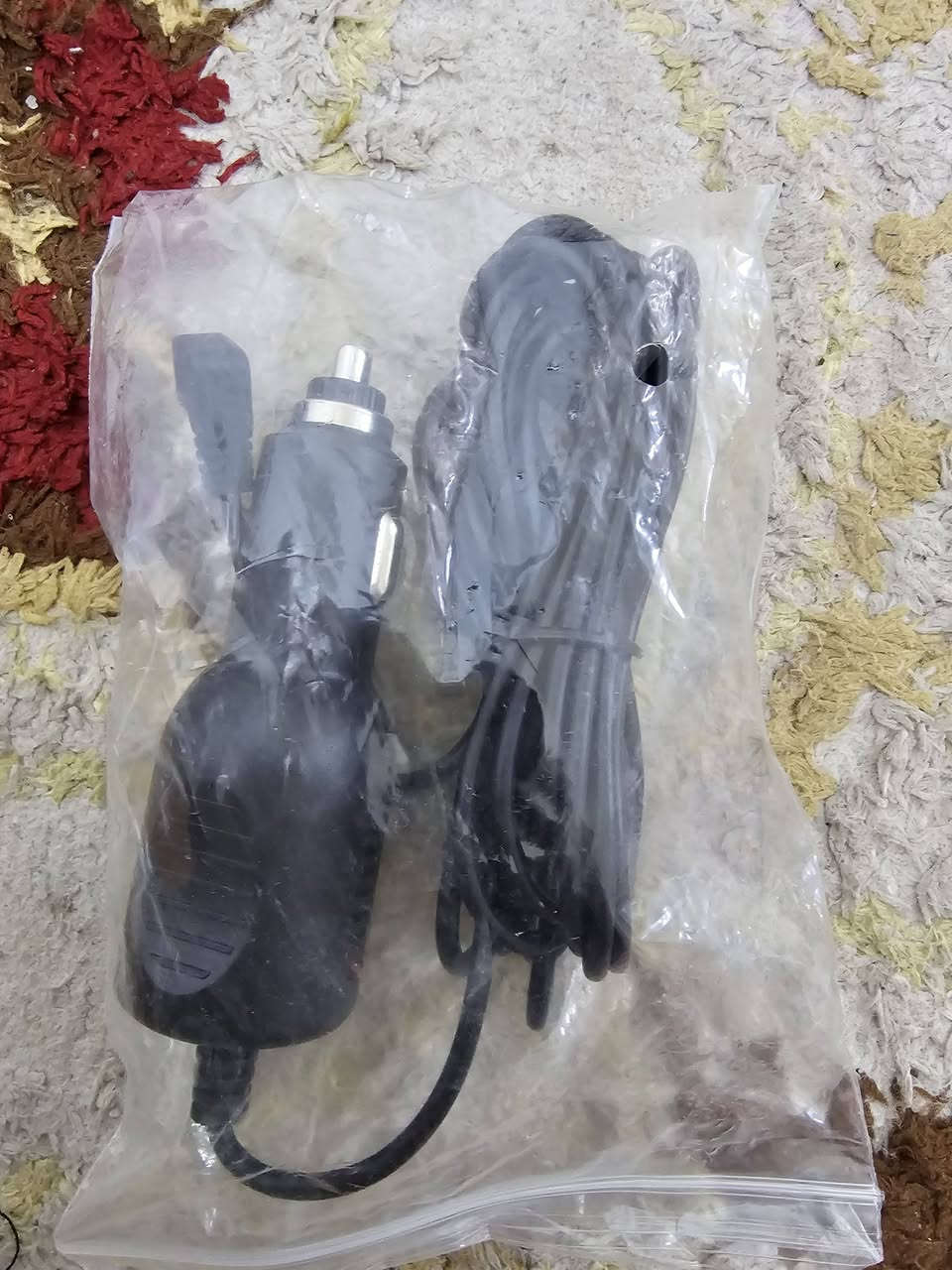 السلام عليكم
داش كام جديدة بالكارتون تصوير امامي وخلفي 
والشاشه لمس تصوير فول HD مكان رام بيها 
مكاني مدينه الصدر - ماعندي توصيل تعال وتدلل
سعرها 30 الف وبيها مجال شي بسيط 
هاتف ***********
