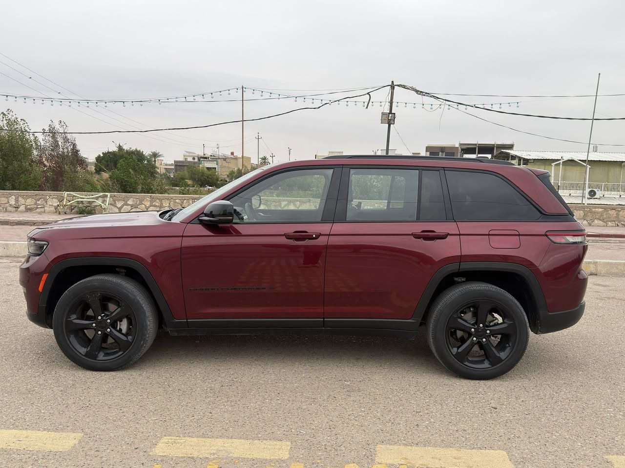 جيب بلاك توب ٢٠٢٣ ماشية ٣٣ الف فول فتحه ٤ رادرات تدفئ تبريد بلكشنات تبديل فقط دعامية امامية رقم بغداد تحويل ثاني يوم السعر  325 مكان السيارة ميسان 
***********
