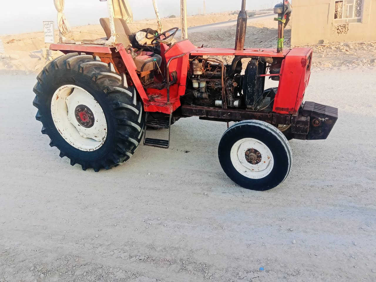 مكينة للبيع حجم 780بدون
كير اكسن مكفولات تخم تايرات وره وكدام جدد نضافه فول شوفت عينك للاستفسار ***********
