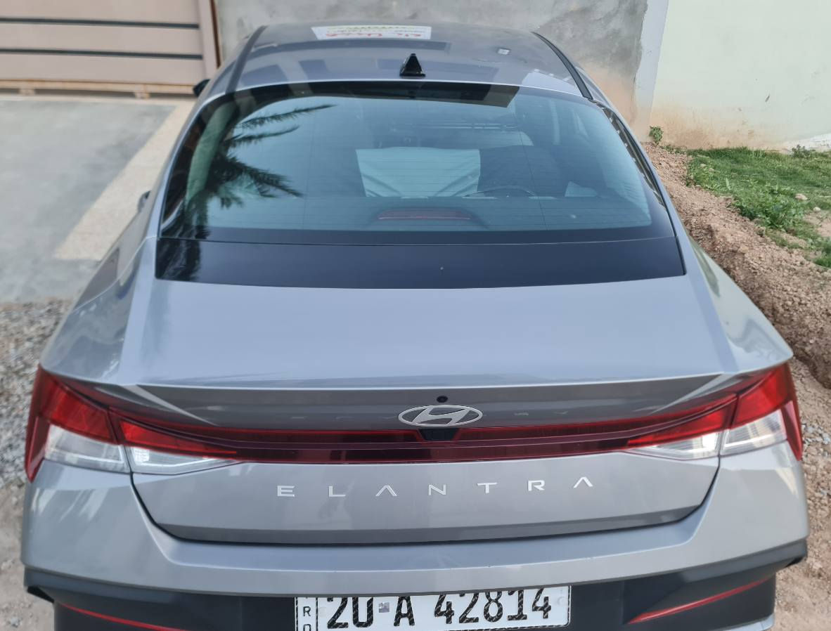 الضرر بنيد فقط بدون دواخل كفالة لغود وشواصي ايرباك ستيرن فقط
المواصفات 
بصمه + بصمه ابواب 
تشغيل عن بعد 
شاشه الكتروني 
لد نهاري + لايت زنون  
فول تحكم استيرن
ثلاث انظمه قياده
اناره بالدشبول
السياره ماشيه 41 الف كيلو (كيلو) 
رادار امامي مع رادار جانبي 
ويل كب توقف ذاتي عنده الاقتراب 
محرك 2000 دوش بانزين فقط
 السعر 153 وبيها مجال
***********
*********** بعقوبة, ديالى
