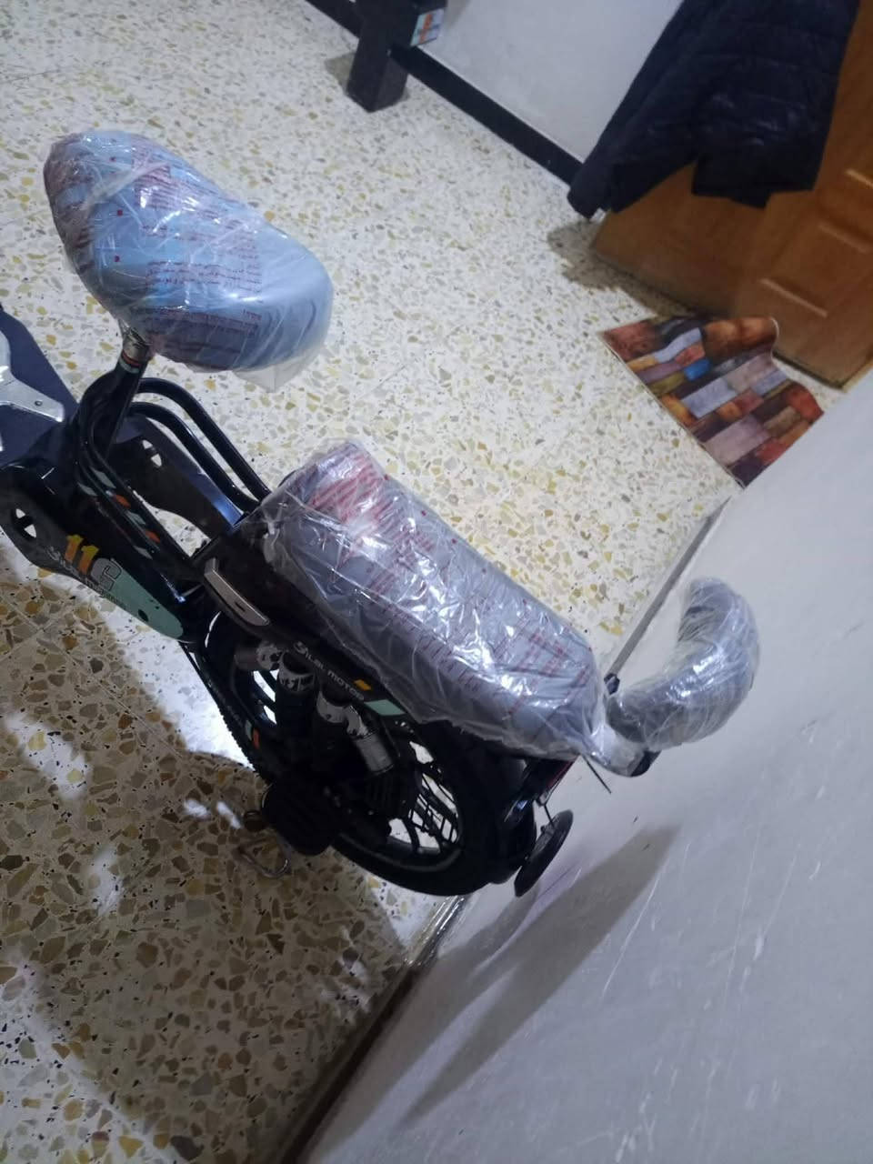 السلام عليكم مراوس ابدراجه شحن ازغر منه كله بلاديه


**إذا كنت صاحب هذا الإعلان وتريد حذفه لأي سبب، رجاءا أرسل رسالة إلى الدعم الفني**