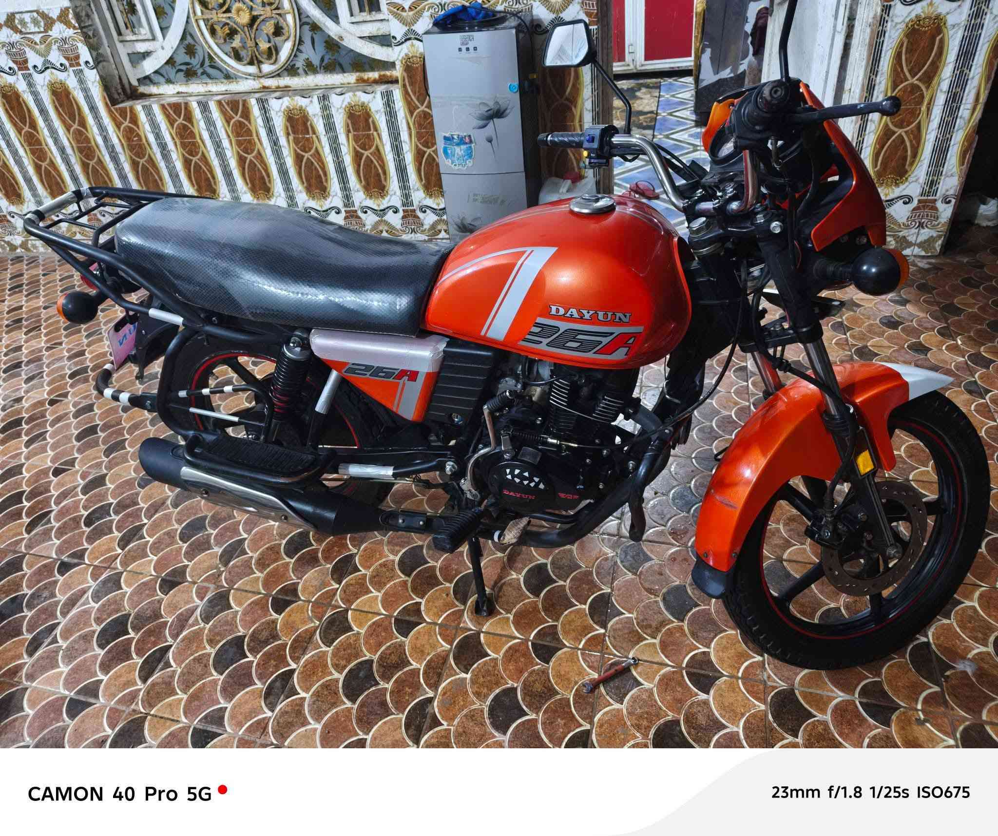 السلام عليكم دايون موديل 23 اصوليه+اوراق+سنويه+ لوحات الدراجه كفاله عامه مامفتوح بيها برغي لاستفسار ***********وبيه واتساب
