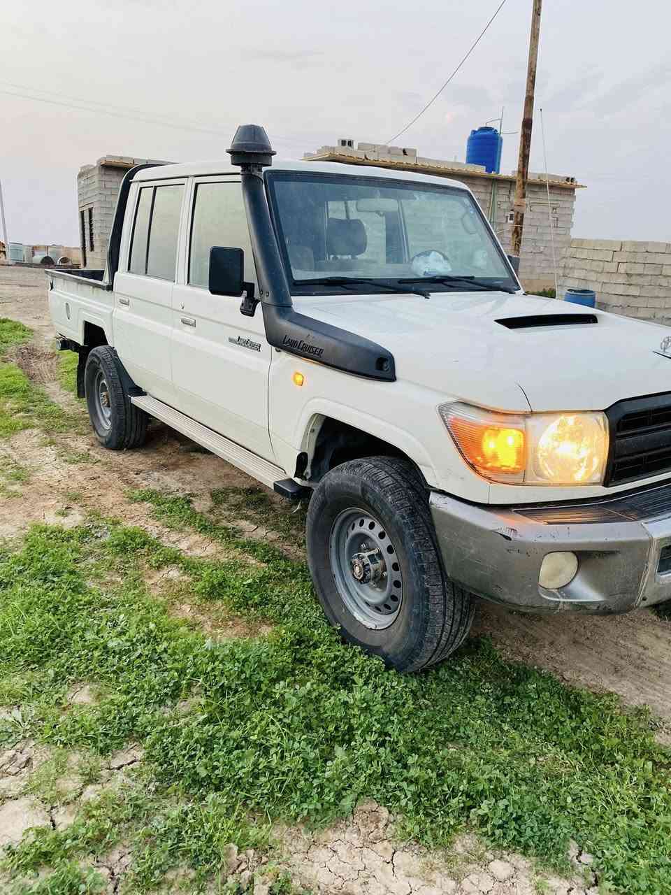 سلام عليكم سياره البيع لاندكروز حوثيه 8 اسلندر كاز موديل 2018 الاستفسار الرقم ***********
