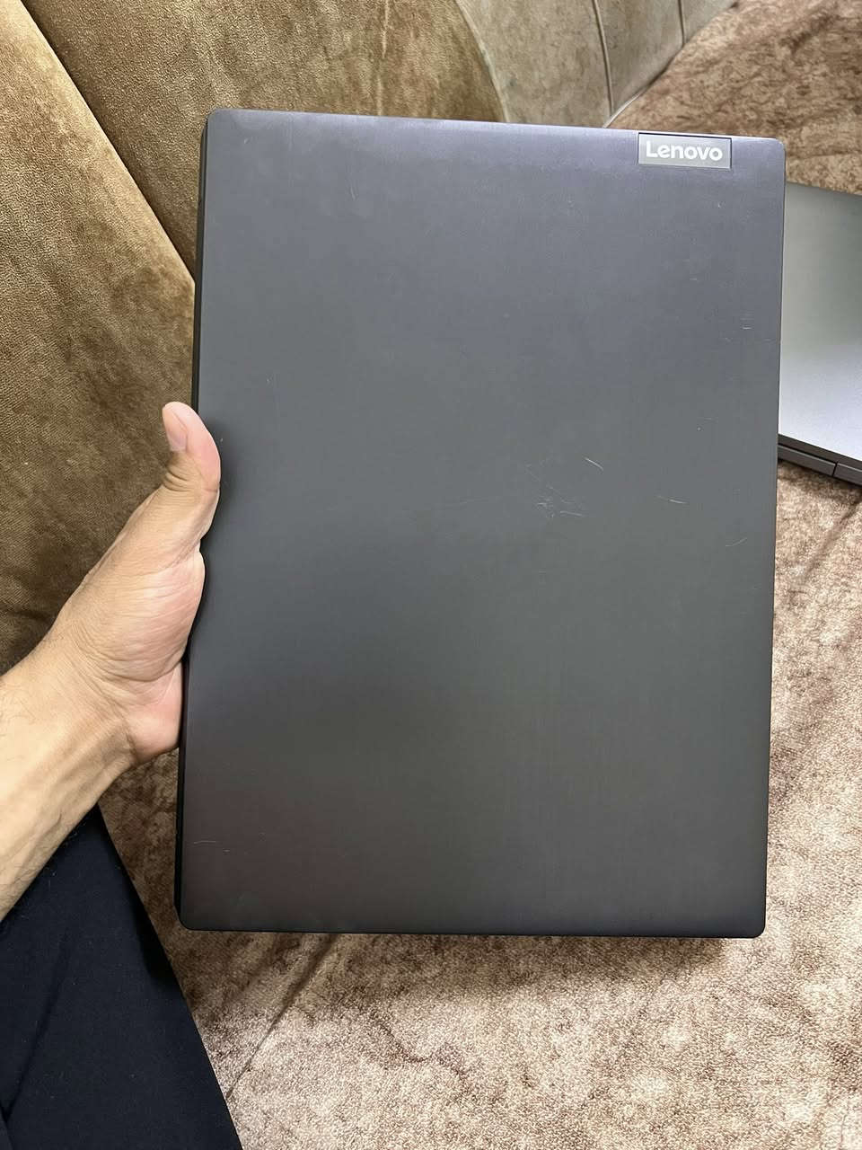 السلام عليكم
معالج / i5
رام / 8
جيل / 8
SSD128 / هارد
ملاحظة: بدون شاحن
السعر اتصل وتدلل
***********6
