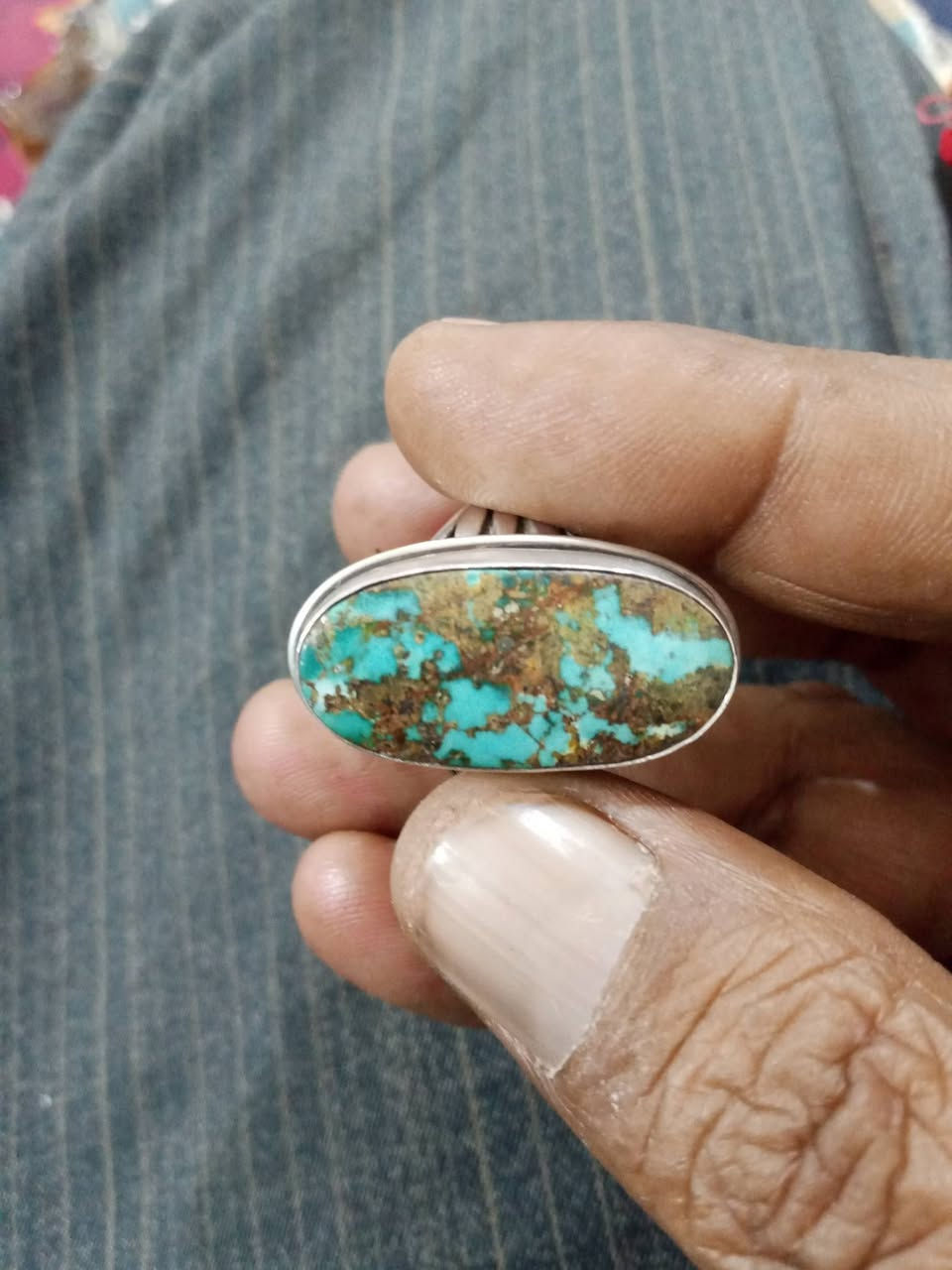 السلام عليكم محبس فيروز ج نيشابور ي للبيع سعر ب75 مكاني بغداد سبع اقصور ***********
